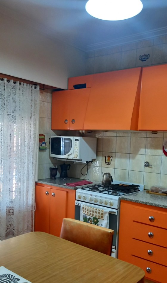VENTA CHALET  4 Amb, APTO A CREDITO ,DOS LOTES , ZONA ALFAR.
